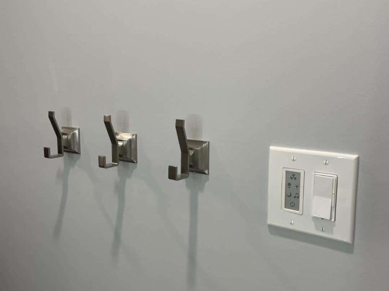 A-Tiny-Walk-in-Shower-in-Del-Ray-Alexandria-11